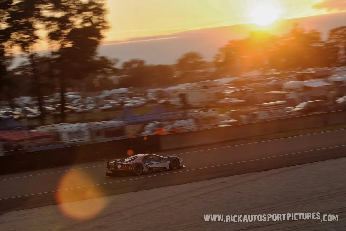 Ford-GT-Le-Mans-2016