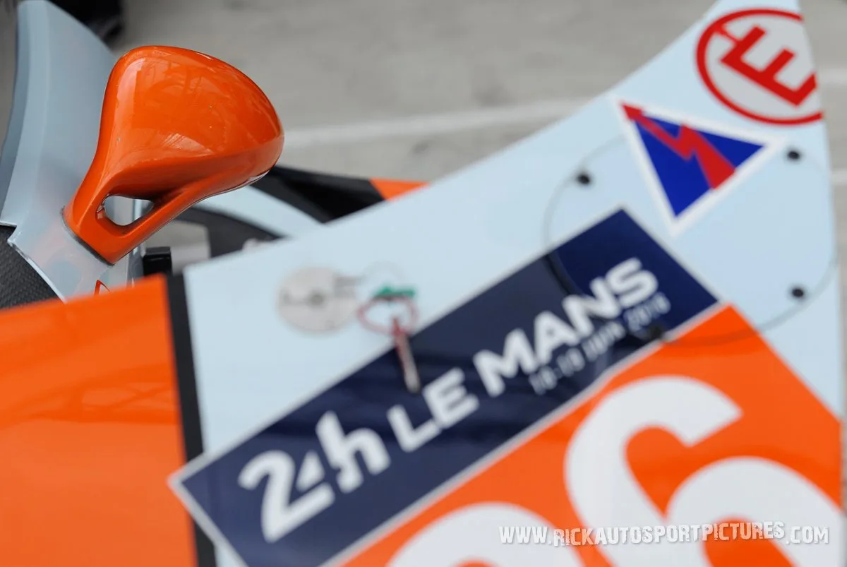 Gulf-Porsche-Le-Mans-2016