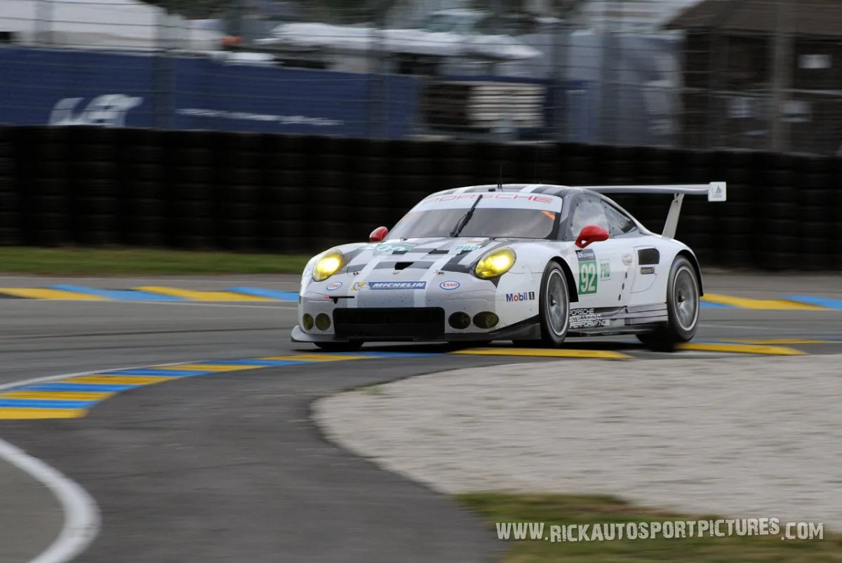 Porsche-Motorsport-Le-Mans-2016