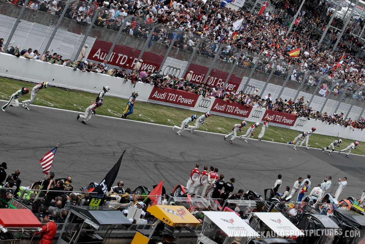 start procedure Le Mans 2010